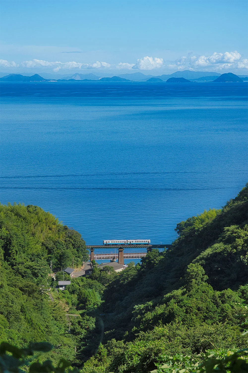 @c_c_koogram JR予讃線本村川橋梁（伊予市）
