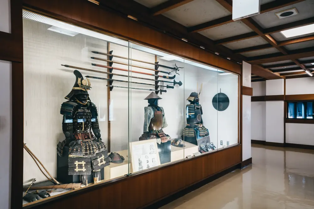 甲冑などの展示