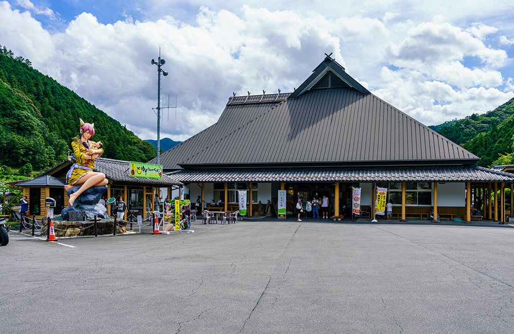 道の駅日吉夢産地の外観
